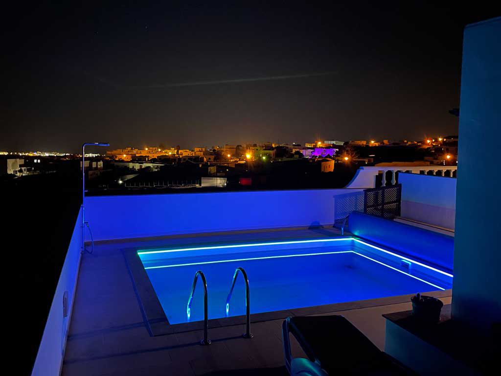 Foto: Pool bei Nacht Villa Campo Tias